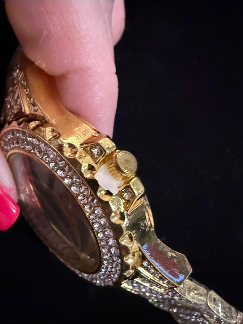 NWT 8.5” Women’s or Men’s Goldtone working Watch with pave crystals